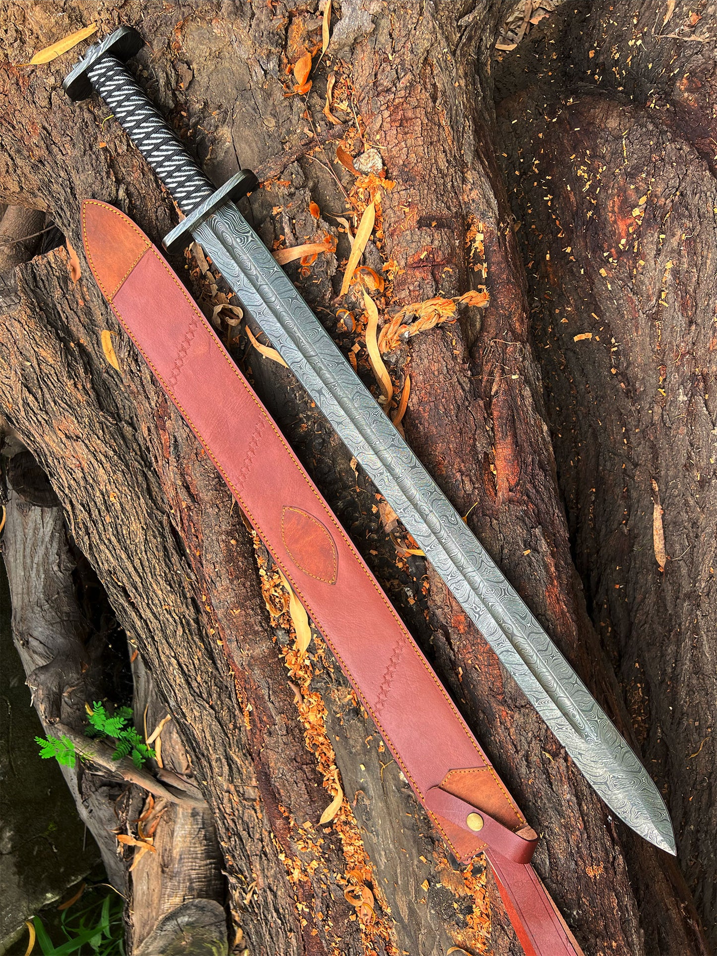 Roman Gladius-Sword, Handmade Custom Damascus Sword, Viking-Sword, Hunting Sword, Outdoor Sword, Leather Sheath